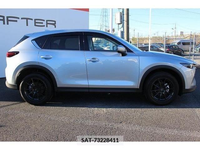 Mazda CX-5 2021-12 205932-6