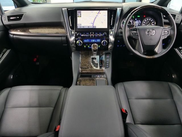 Toyota ALPHARD HYBRID 2022-07 192269-2