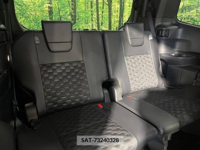 Toyota VOXY 2023-03 288903-10