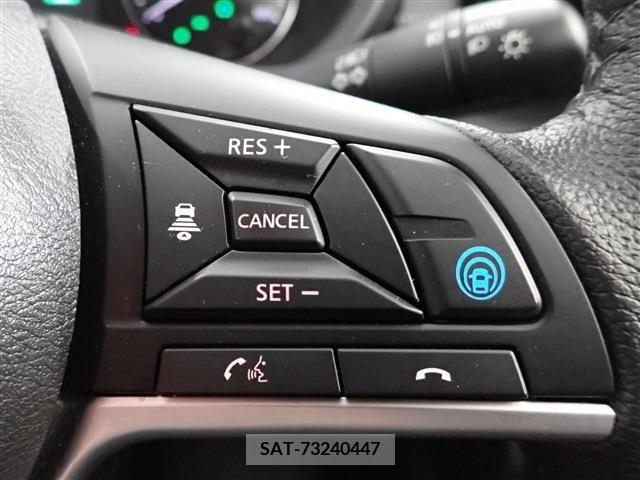 Nissan KICKS 2022-10 316093-18