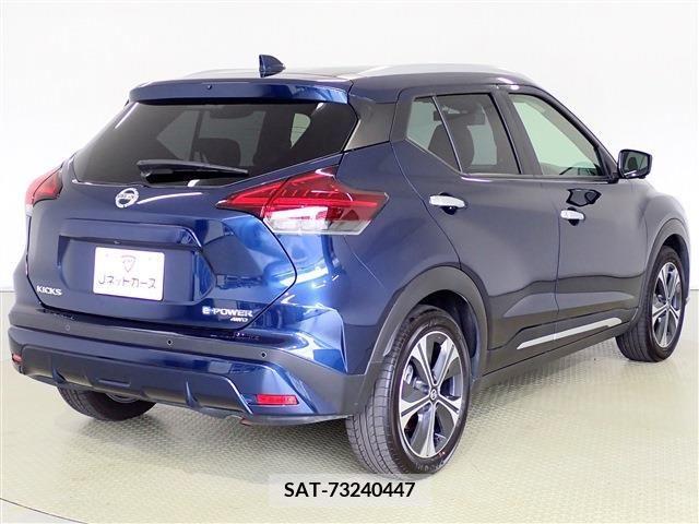 Nissan KICKS 2022-10 316093-3