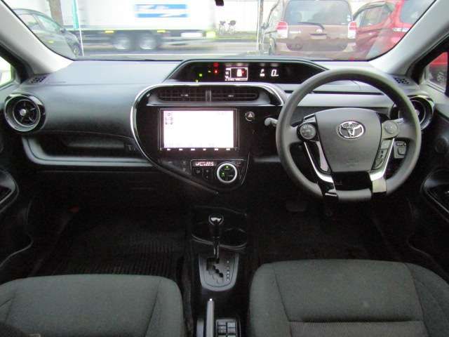 Toyota AQUA 2019-03 182475-15
