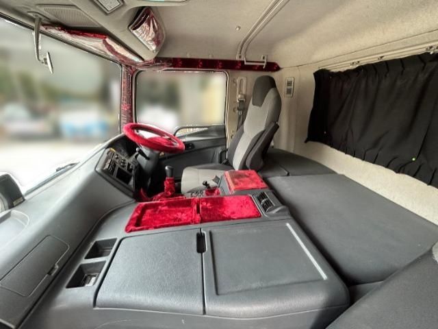 MITSUBISHI FUSO SUPER GREAT 2015-07 11372-12