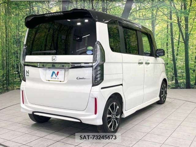 Honda N BOX CUSTOM 2018-03 306969-17