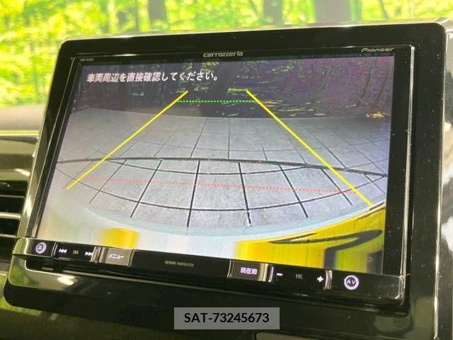 Honda N BOX CUSTOM 2018-03 306969-3