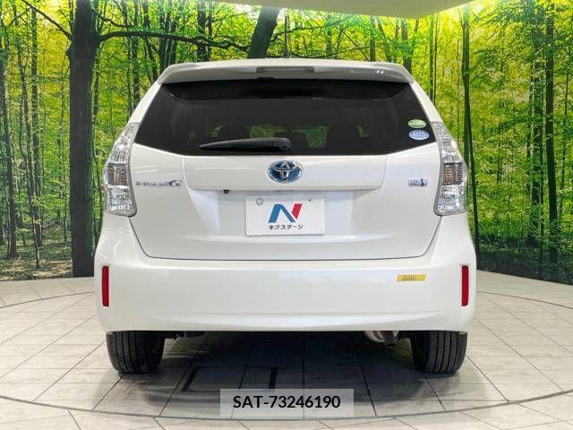 Toyota PRIUS ALPHA 2014-02 219232-16