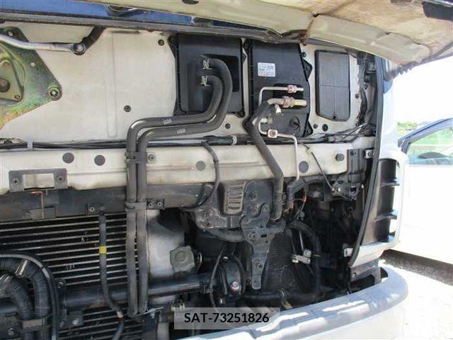 Isuzu GIGA 2006-05 200231-24