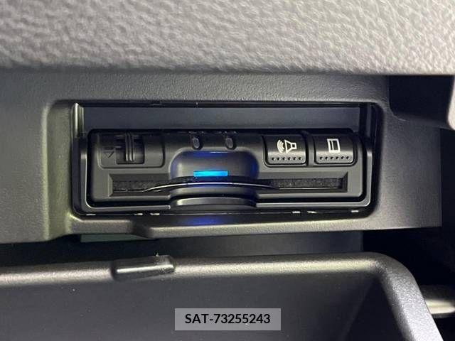 Nissan SERENA 2019-04 325015-6