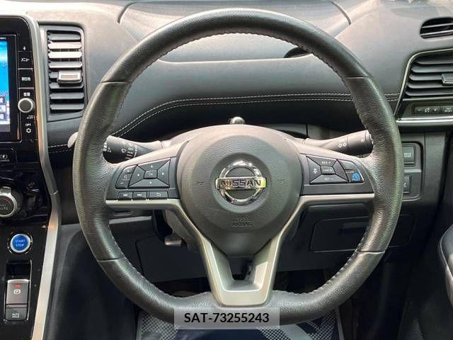 Nissan SERENA 2019-04 325015-13