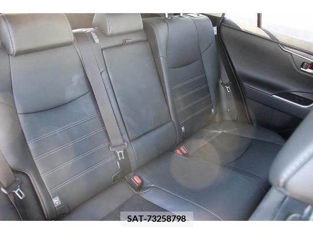 Toyota RAV4 2019-12 208379-13