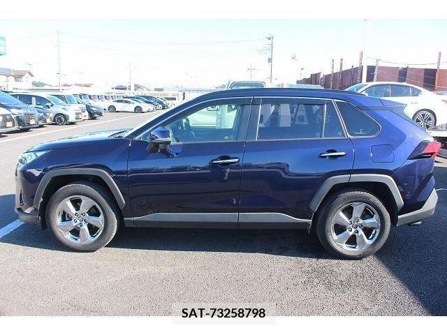 Toyota RAV4 2019-12 208379-6