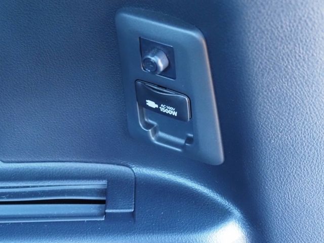 Toyota ALPHARD HYBRID 2022-04 192316-17
