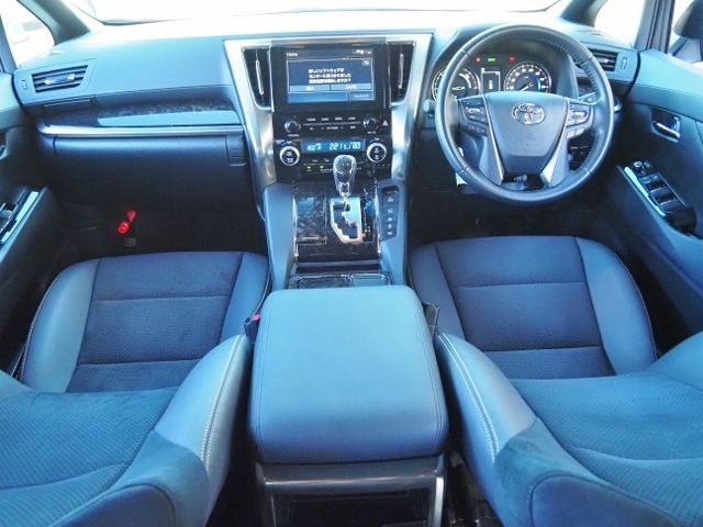 Toyota ALPHARD HYBRID 2022-04 192316-9