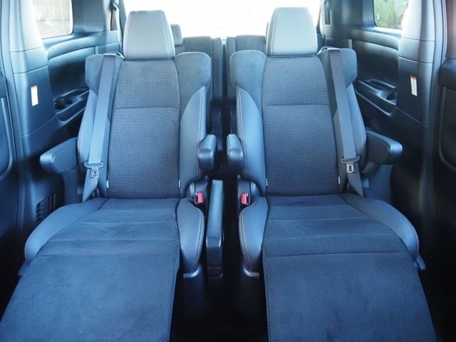 Toyota ALPHARD HYBRID 2022-04 192316-12