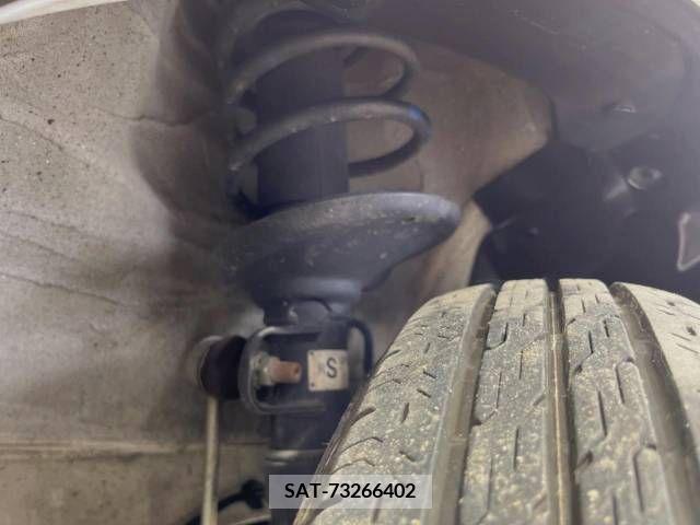 Suzuki EVERY 2021-06 329112-19