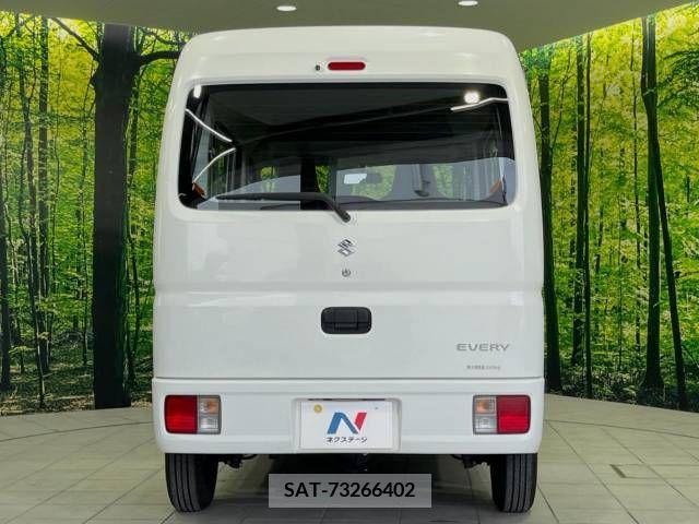 Suzuki EVERY 2021-06 329112-11