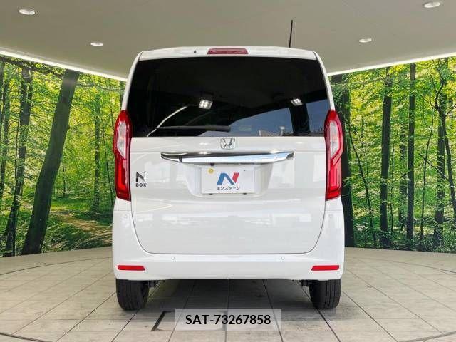 Honda N BOX 2022-01 241858-15