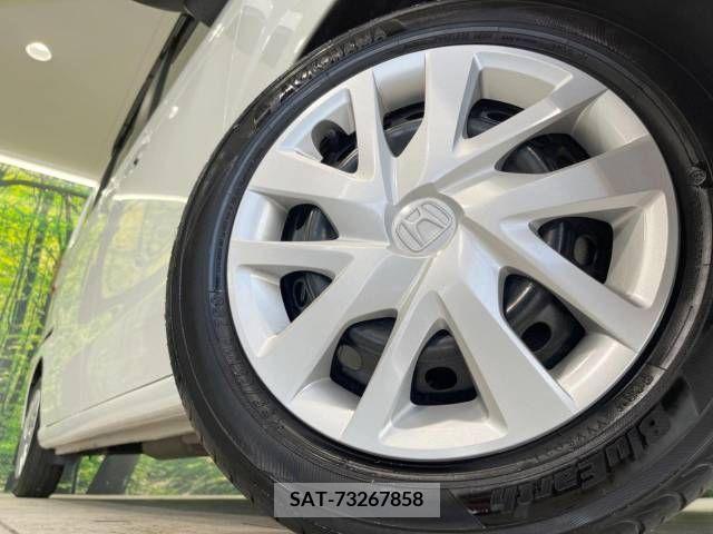Honda N BOX 2022-01 241858-13