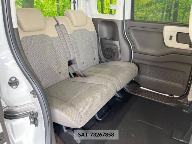 Honda N BOX 2022-01 241858-9
