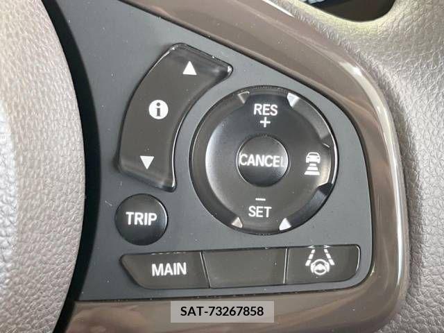 Honda N BOX 2022-01 241858-6