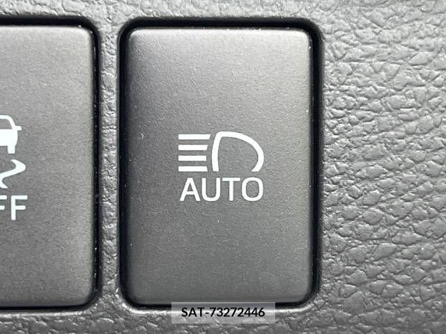 Toyota HARRIER 2015-08 250684-8