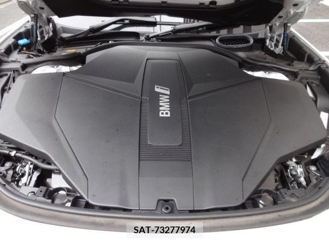 Bmw i7 2023-12 318984-11