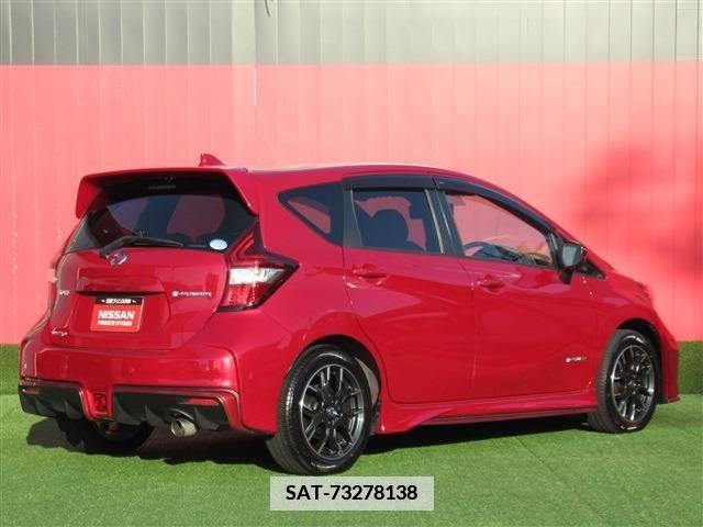 Nissan NOTE 2019-01 365449-27