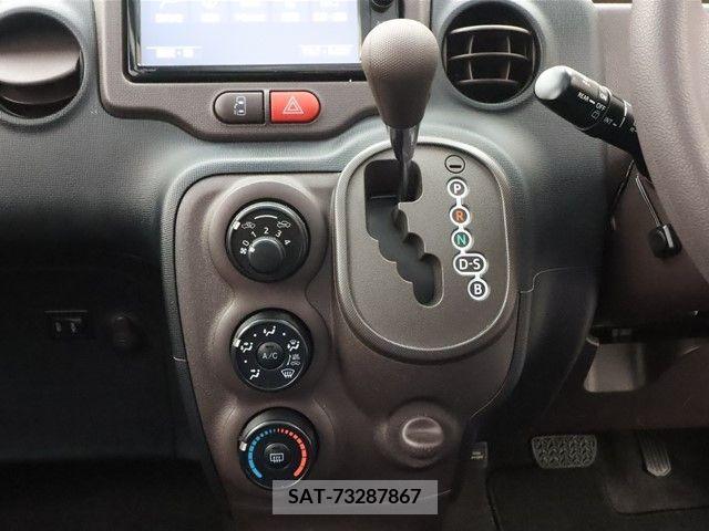 Toyota SPADE 2015-03 213608-19