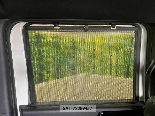 Honda N BOX CUSTOM 2021-12 278915-6
