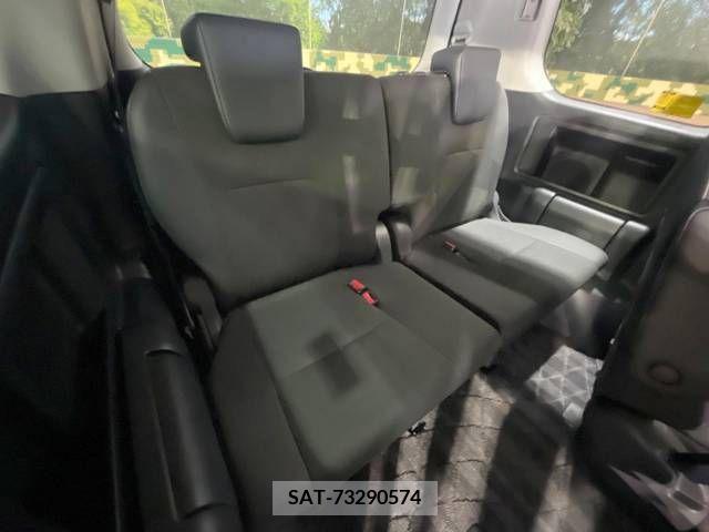 Toyota VOXY 2013-06 321335-15