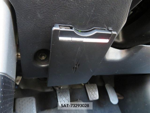 Toyota MR-S 2005-01 252331-15