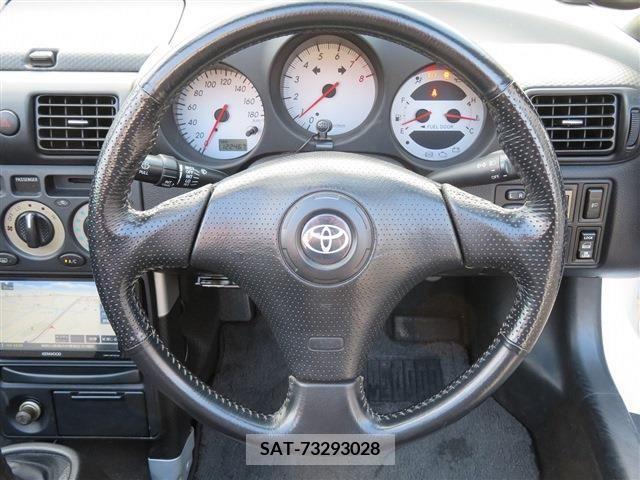 Toyota MR-S 2005-01 252331-9