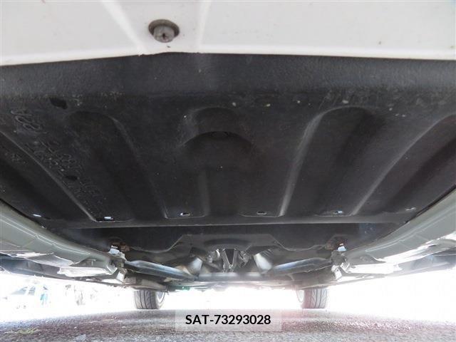 Toyota MR-S 2005-01 252331-28
