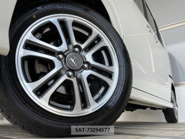 Honda N BOX CUSTOM 2015-12 392778-13