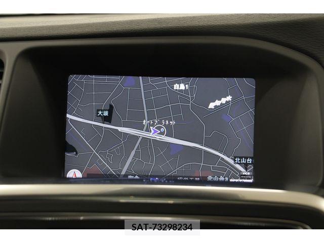 Volvo V60 2018-02 320512-5