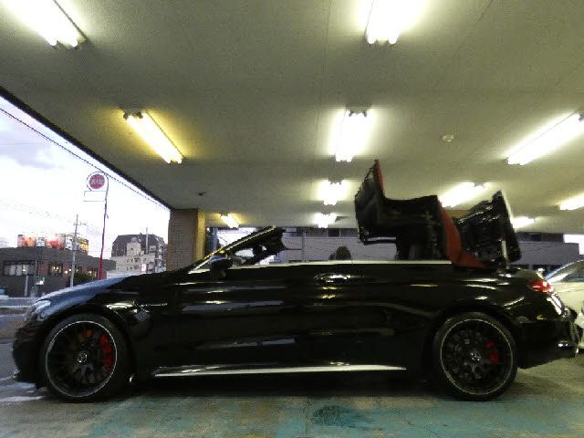 Amg C-CLASS 2017-03 192752-15