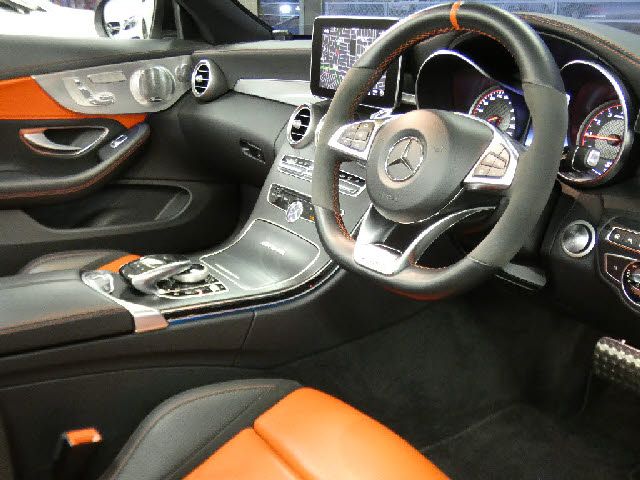 Amg C-CLASS 2017-03 192752-11
