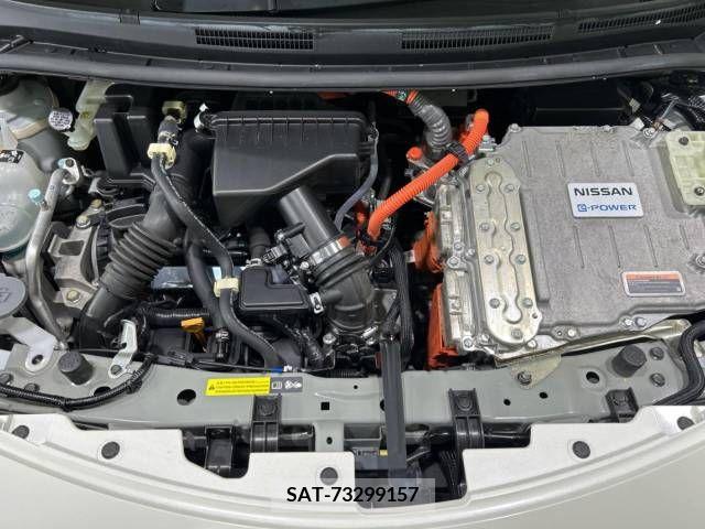 Nissan NOTE 2017-11 381031-18