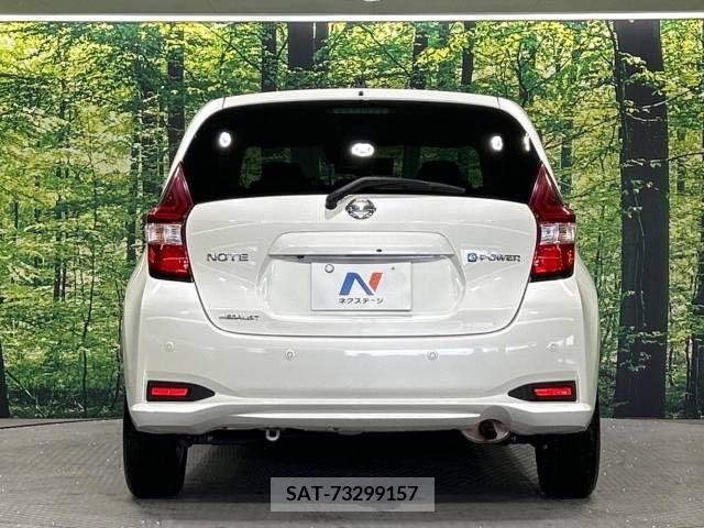 Nissan NOTE 2017-11 381031-15