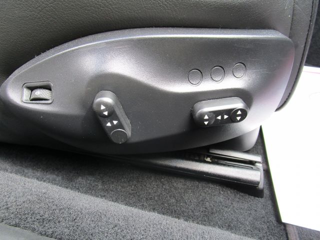 Maserati GranCabrio 2012-08 1060-21