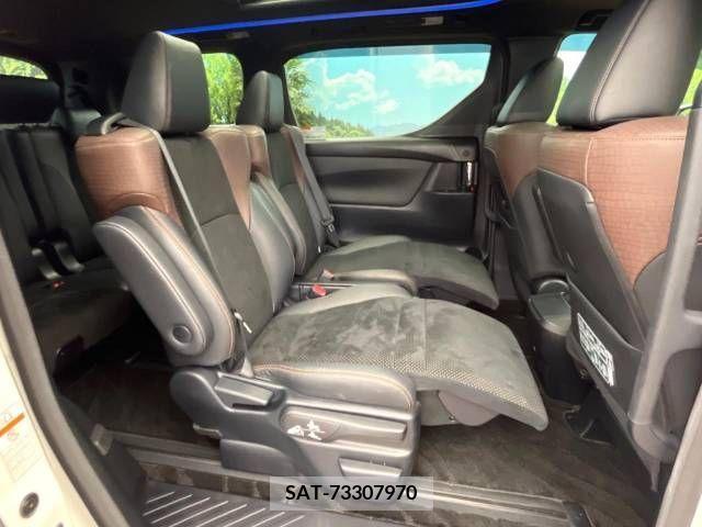 Toyota ALPHARD 2017-01 341083-7