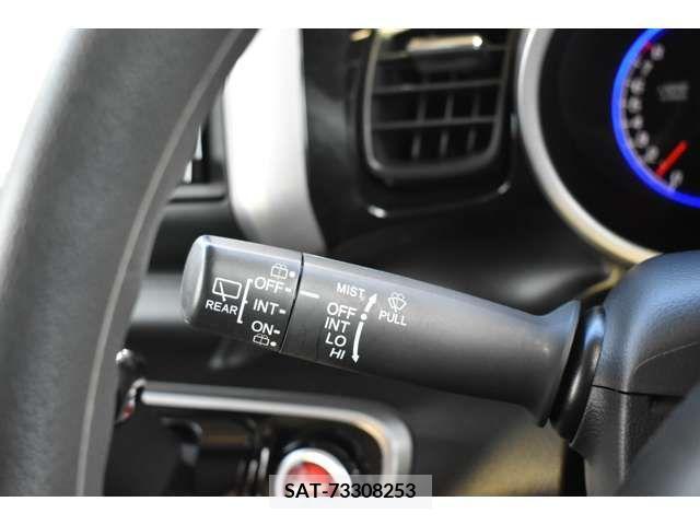 Honda N BOX CUSTOM 2012-11 208759-13