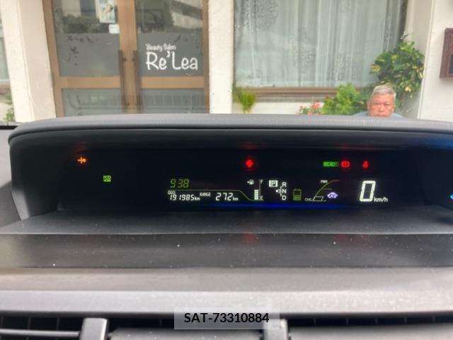 Toyota PRIUS ALPHA 2011-10 393503-18
