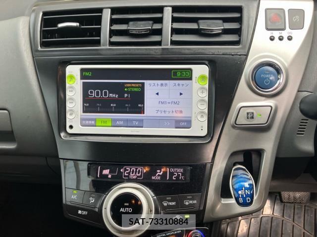Toyota PRIUS ALPHA 2011-10 393503-19