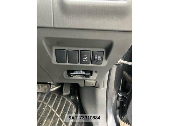 Toyota PRIUS ALPHA 2011-10 393503-11