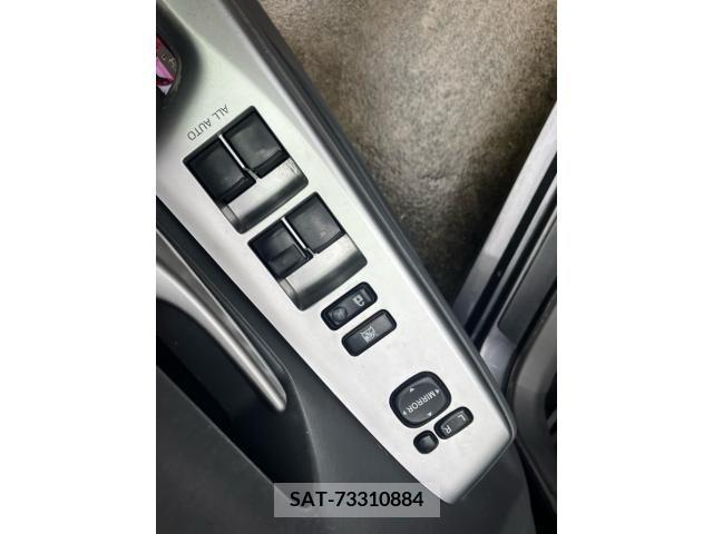 Toyota PRIUS ALPHA 2011-10 393503-10