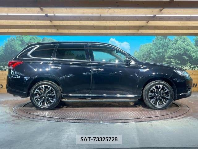 Mitsubishi OUTLANDER PHEV 2015-07 329535-3