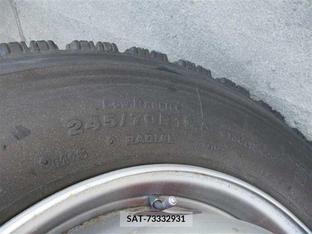 Isuzu GIGA 2013-02 270765-18
