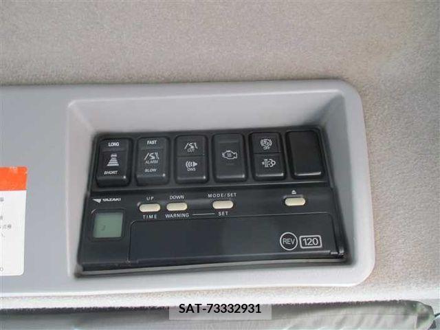 Isuzu GIGA 2013-02 270765-16