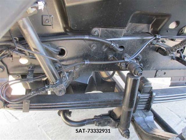 Isuzu GIGA 2013-02 270765-27
